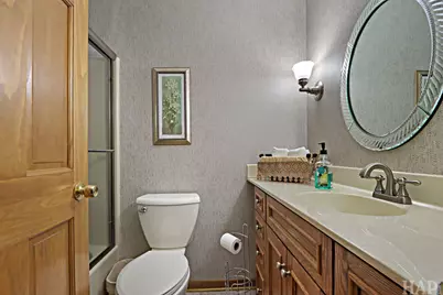 1702 Breezy Lawn Road, Spring Grove, IL 60081 - Photo 23