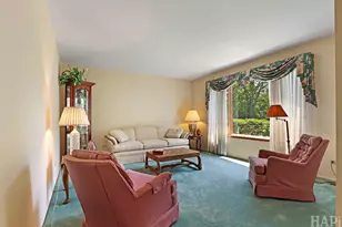 1702 Breezy Lawn Rd, Spring Grove, IL 60081 - Photo 5