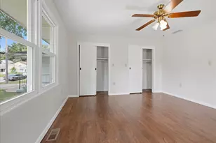 1000 E Jefferson St, Clifton, IL 61727 - Photo 7