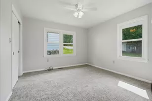 1000 E Jefferson St, Clifton, IL 61727 - Photo 5
