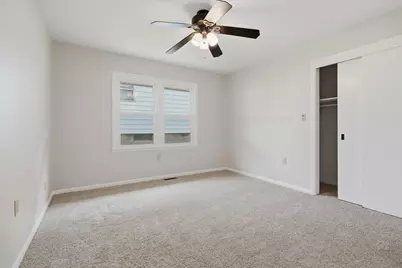 1000 E Jefferson Street, Clifton, IL 61727 - Photo 9