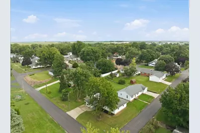 1000 E Jefferson Street, Clifton, IL 61727 - Photo 27