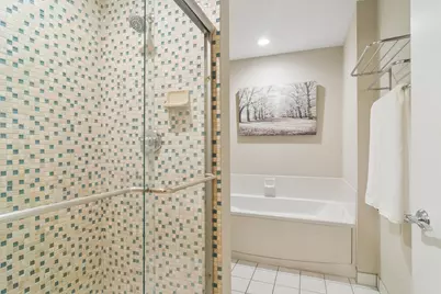 77 S Evergreen Avenue #401, Arlington Heights, IL 60005 - Photo 17