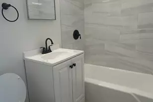 1450 E 55th Pl, Chicago, IL 60637 - Photo 13