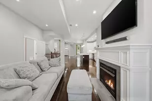 4009 S Vincennes Ave, Chicago, IL 60653 - Photo 5