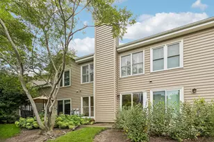 2007 N Coldspring Rd, Arlington Heights, IL 60004 - Photo 27