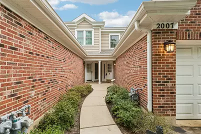2007 N Coldspring Road, Arlington Heights, IL 60004 - Photo 3