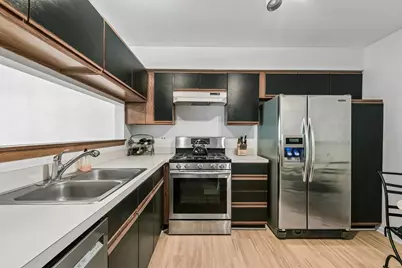 2007 N Coldspring Road, Arlington Heights, IL 60004 - Photo 11