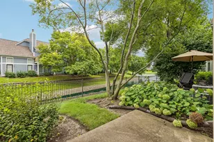 2007 N Coldspring Rd, Arlington Heights, IL 60004 - Photo 25