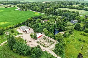 47W975 Lenschow Rd, Hampshire, IL 60140 - Photo 5