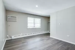1427 N May St, Joliet, IL 60435 - Photo 5