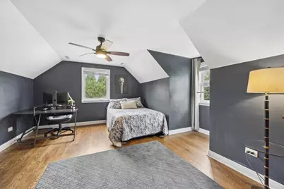 212 N Jackson Road, Clarendon Hills, IL 60514 - Photo 13