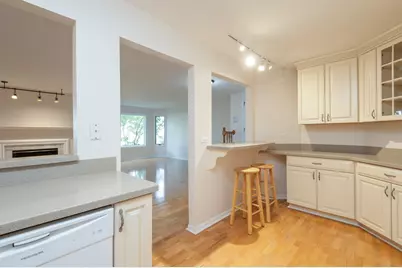 1891 Fox Run Drive #A1, Elk Grove Village, IL 60007 - Photo 5