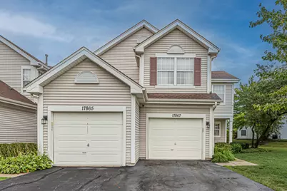 17867 W Braewick Road, Gurnee, IL 60031 - Photo 1