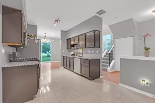 17867 W Braewick Rd, Gurnee, IL 60031 - Photo 11