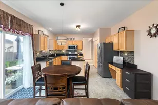 24053 Nightingale Ct, Plainfield, IL 60585 - Photo 5