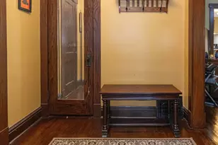 811 Farragut Pl, Joliet, IL 60435 - Photo 3