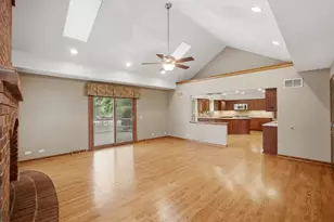 2528 Sun Valley Rd, Lisle, IL 60532 - Photo 23