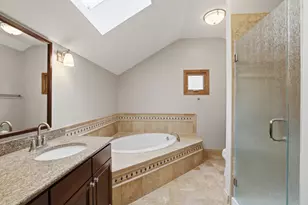 2528 Sun Valley Rd, Lisle, IL 60532 - Photo 31