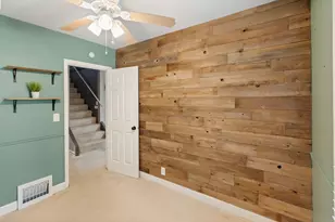 822 N Madison St, Woodstock, IL 60098 - Photo 17