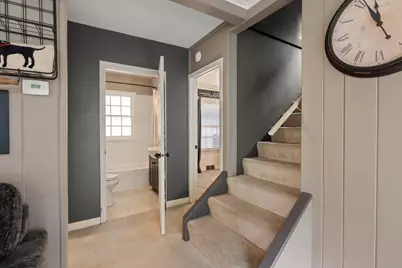 822 N Madison Street, Woodstock, IL 60098 - Photo 13