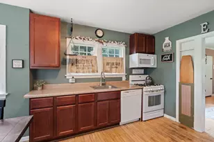 822 N Madison St, Woodstock, IL 60098 - Photo 9
