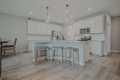 164 Roslyn Place, Bloomingdale, IL 60108 - Photo 7
