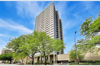 5320 N Sheridan Road #1509, Chicago, IL 60640 - Photo 1