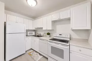 5320 N Sheridan Rd, Chicago, IL 60640 - Photo 7