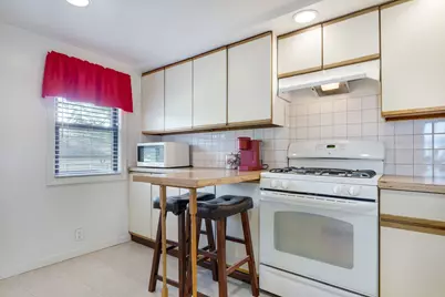 1087 Rose Avenue, Des Plaines, IL 60016 - Photo 9