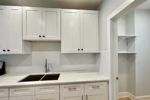4853 W Augusta Blvd, Chicago, IL 60651 - Photo 7