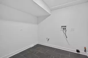 8717 S Bishop St, Chicago, IL 60620 - Photo 23