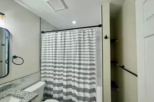 4845 N Kostner Ave, Chicago, IL 60630 - Photo 17