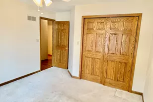 1223 Vantage Ln, Bourbonnais, IL 60914 - Photo 21