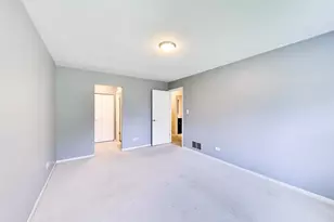 106 Regency Dr, Lombard, IL 60148 - Photo 15