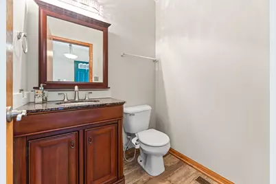 10930 Jodan Drive, Oak Lawn, IL 60453 - Photo 15