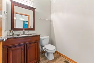 10930 Jodan Dr, Oak Lawn, IL 60453 - Photo 15