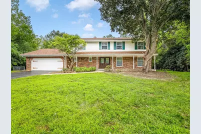 1718 Jacoby Place, Rockford, IL 61107 - Photo 1