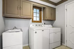 1718 Jacoby Pl, Rockford, IL 61107 - Photo 23