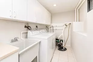 1305 1st St, Northbrook, IL 60062 - Photo 39