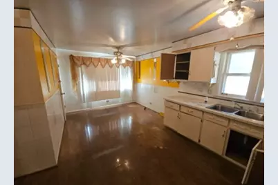 499 Oglesby Avenue, Calumet City, IL 60409 - Photo 5