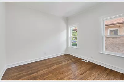 1911 S 11th Avenue, Maywood, IL 60153 - Photo 15