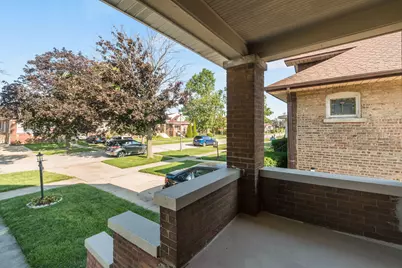 1911 S 11th Avenue, Maywood, IL 60153 - Photo 3