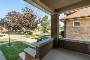 1911 S 11th Ave, Maywood, IL 60153 - Photo 3