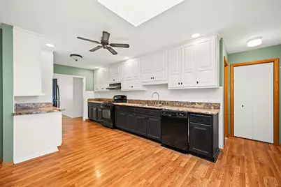 183 Brandon Avenue, Glen Ellyn, IL 60137 - Photo 11