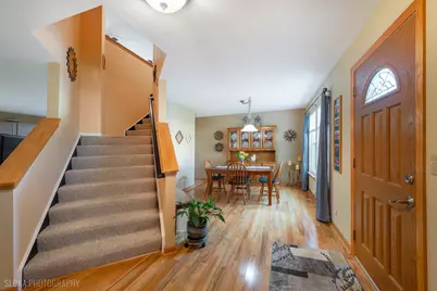402 Hubbard Lane, Lake Villa, IL 60046 - Photo 5