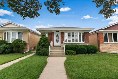 7539 W Strong Street, Harwood Heights, IL 60706 - Photo 3