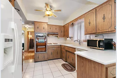 7539 W Strong Street, Harwood Heights, IL 60706 - Photo 15