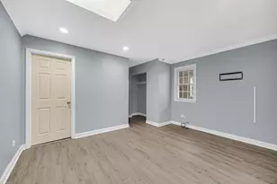 8616 S Winchester Ave, Chicago, IL 60620 - Photo 13