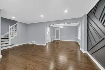 8616 S Winchester Avenue, Chicago, IL 60620 - Photo 5